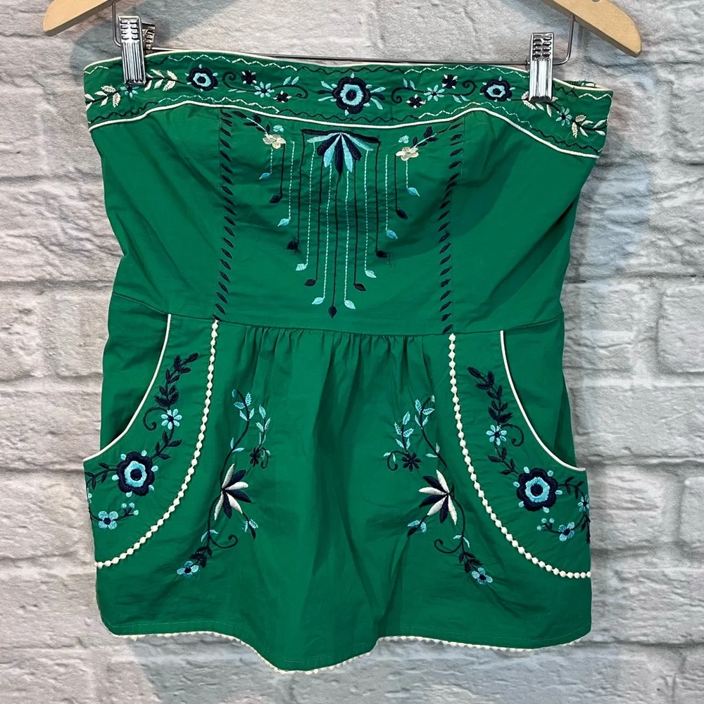 Anthropologie Vanessa Virginia size 8 Green Strapless Embroidered Peplum Top - Picture 2 of 12